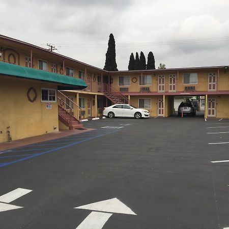 Super 7 Motel Anaheim Buitenkant foto